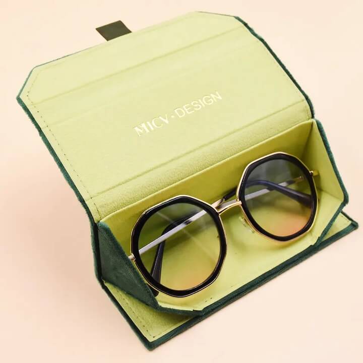 sunglasses case (1)